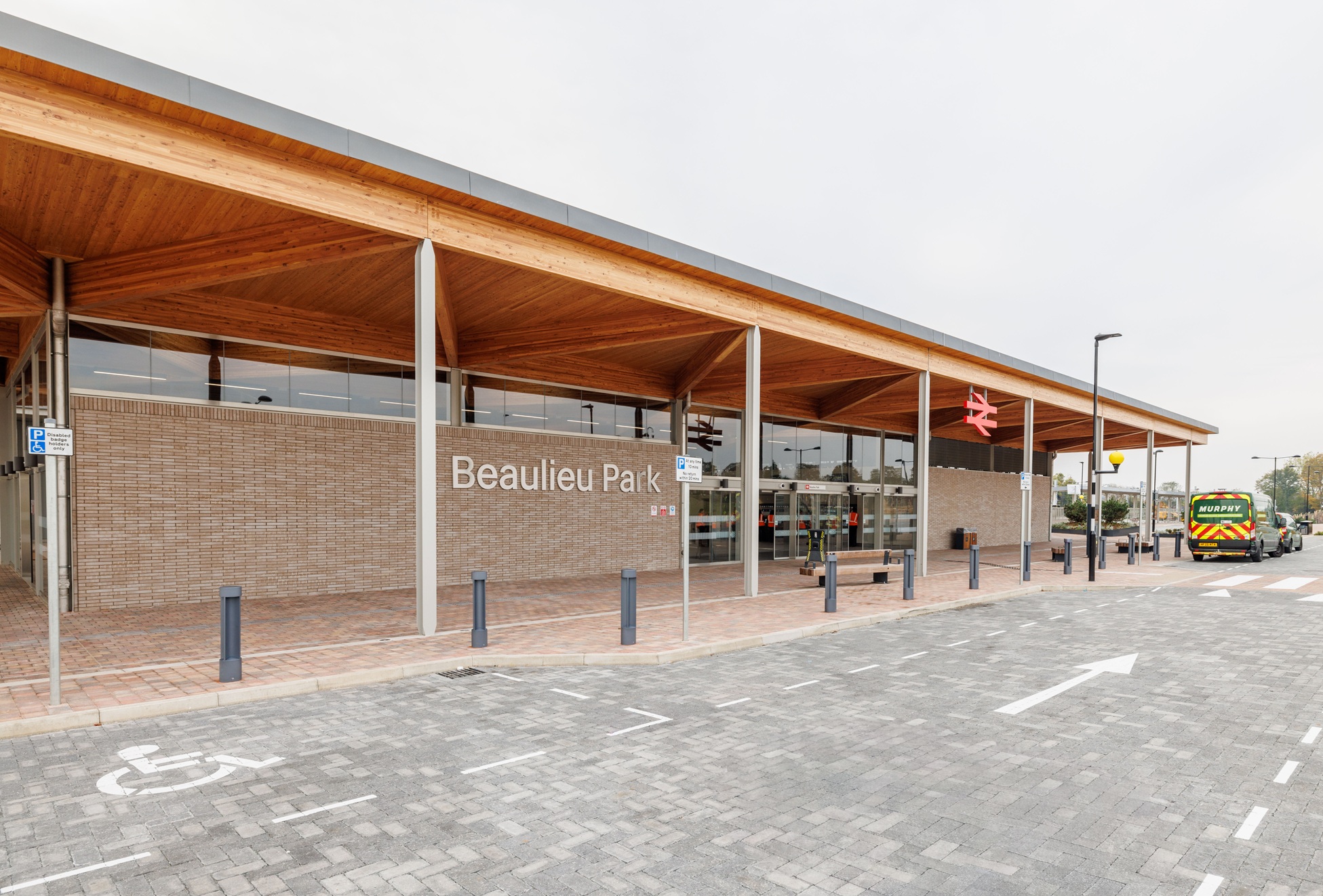 The front entrance of Beaulieu Park Train Station